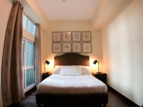 A Home in Makati CBD FOR WORKSPACE/STAYCATION